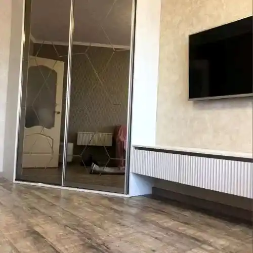 oEJeDZ7BMuY